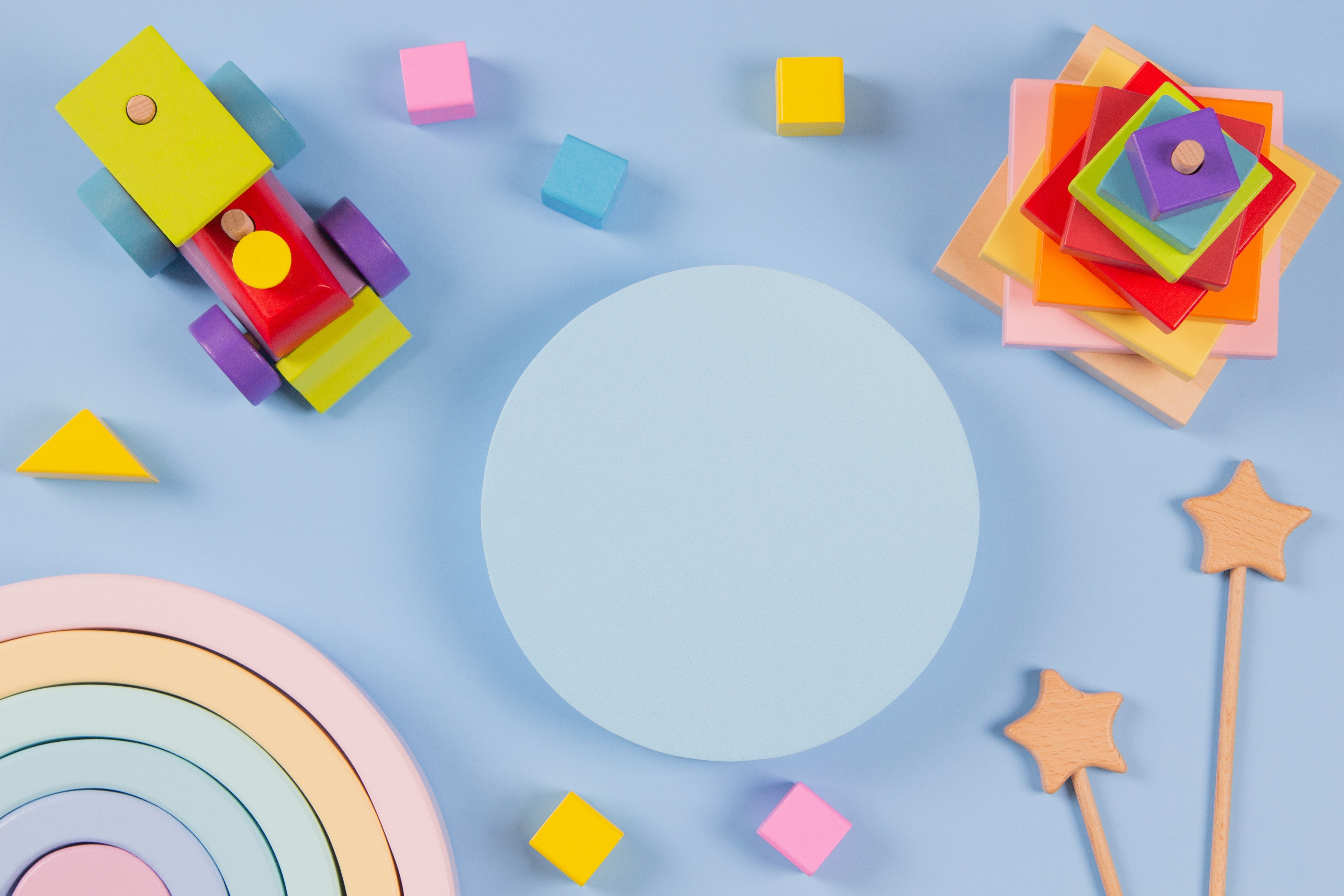 Montessori toys vs traditional toys: what actually matters (according to the research)