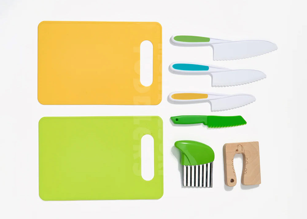 Cooking with toddlers: why the kitchen is the best Montessori classroom at home