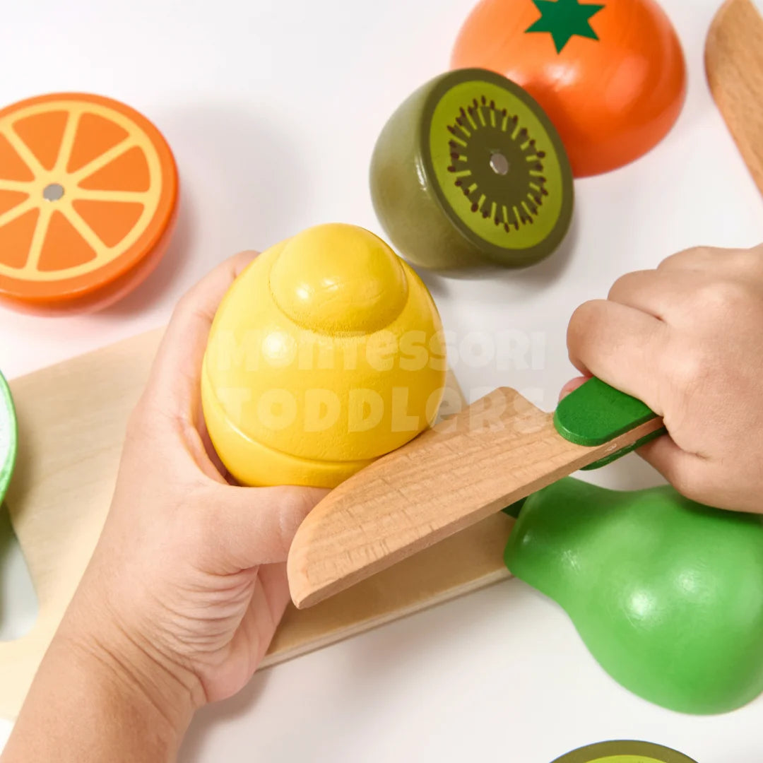 Toddlers Wooden Fruits/Vegetables Set (8pcs)